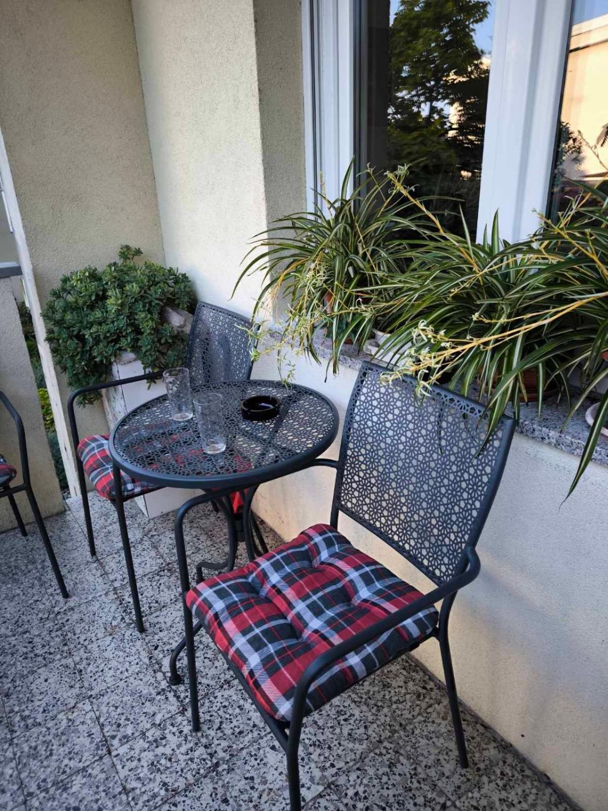 Apartman Snjeska Buzet Exterior foto